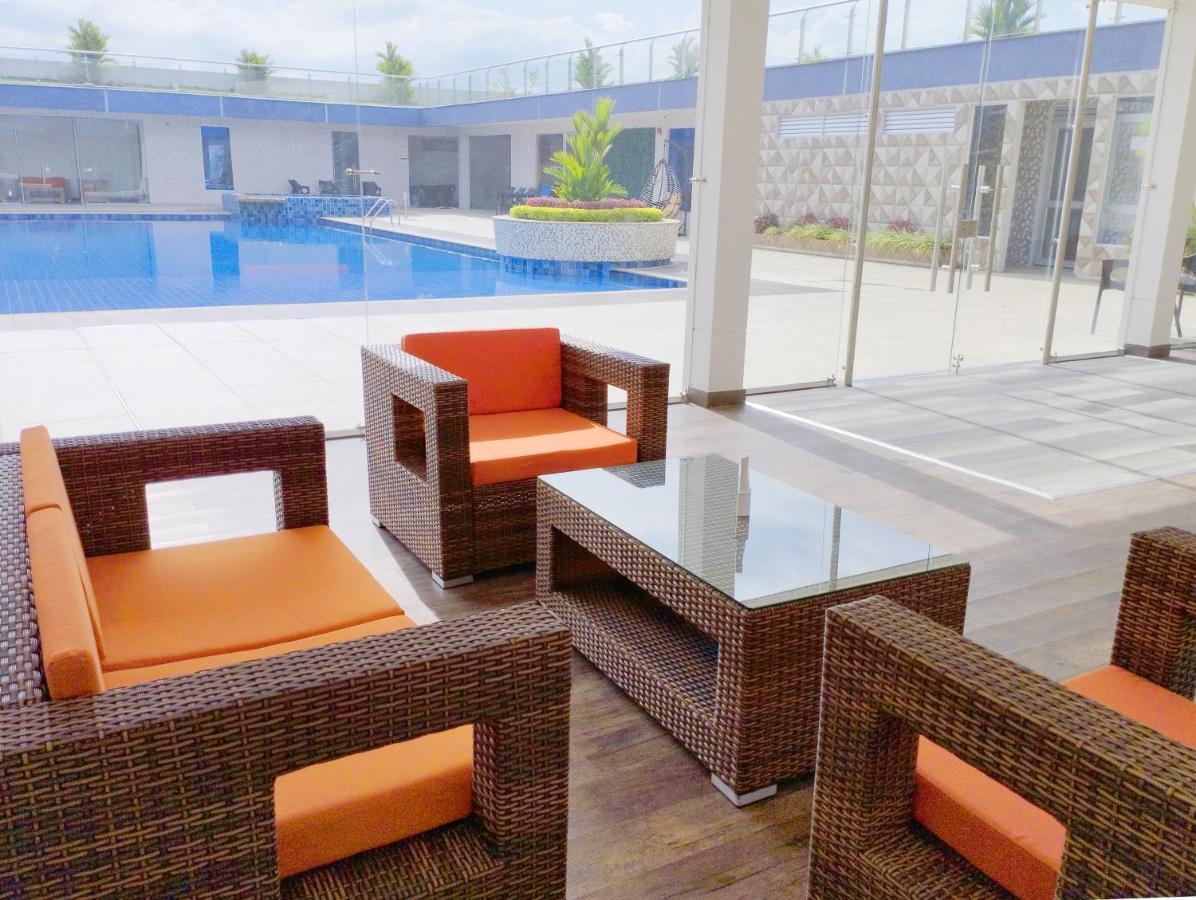 Hotel Royal Elim International Cali Kültér fotó WOVEN PE rattan