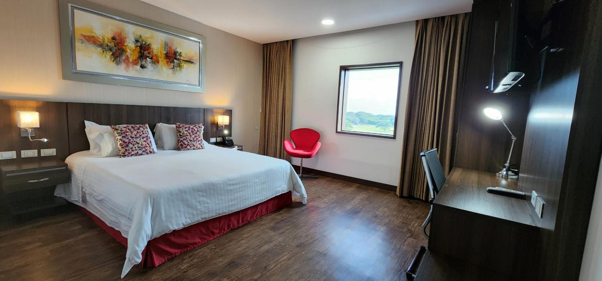 Hotel Royal Elim International Cali Kültér fotó Deluxe Room